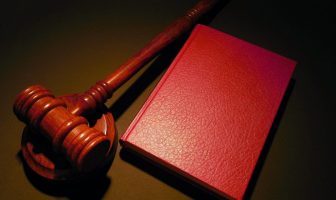 Seis años de prisión para el jefe de obra, técnico de prevención y coordinador seguridad tras accidente Jurisprudencia PRL